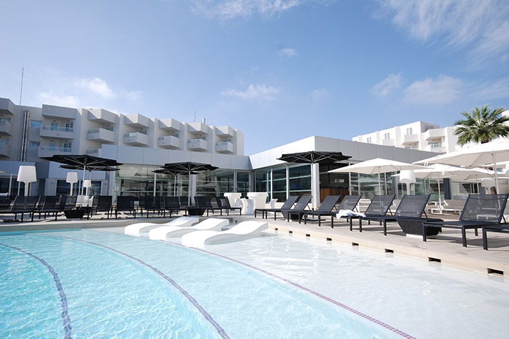 foto Hotel Garbi Ibiza Terrassa